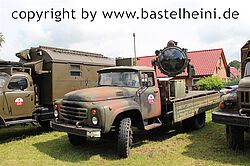 ZIL 130 mit FLA Suchscheinwerfer